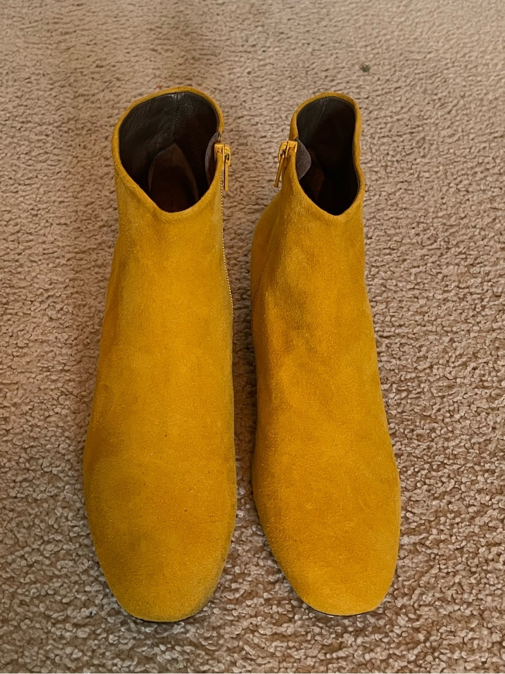 Coclico Cally Yellow Suede Ankle Boots Size 8.5